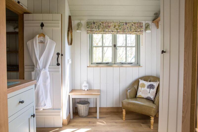 Perkins Luxury Shepherd Huts Nottingham Exterior foto